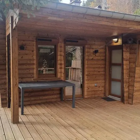 Le Dahu-calm-jacuzzi-free Parking Lot La Bresse