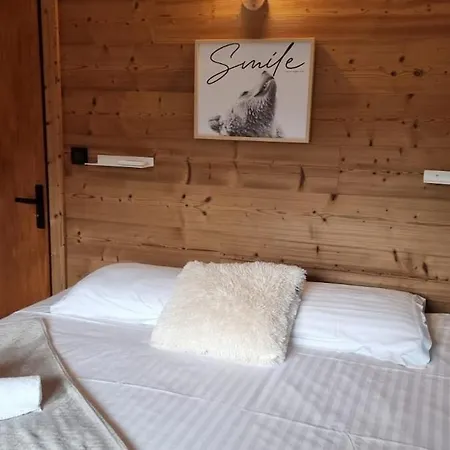 Le Dahu-calm-jacuzzi-free Parking Lot * La Bresse