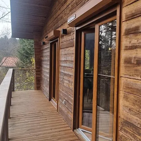 Le Dahu-calm-jacuzzi-free Parking Lot * La Bresse