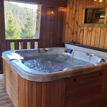 Le Dahu-calm-jacuzzi-free Parking Lot Chalet