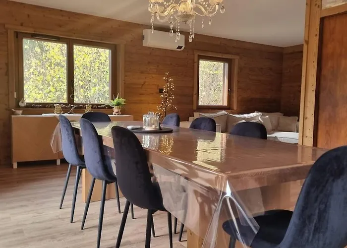 Horská chata Le Dahu-calm-jacuzzi-free Parking Lot *