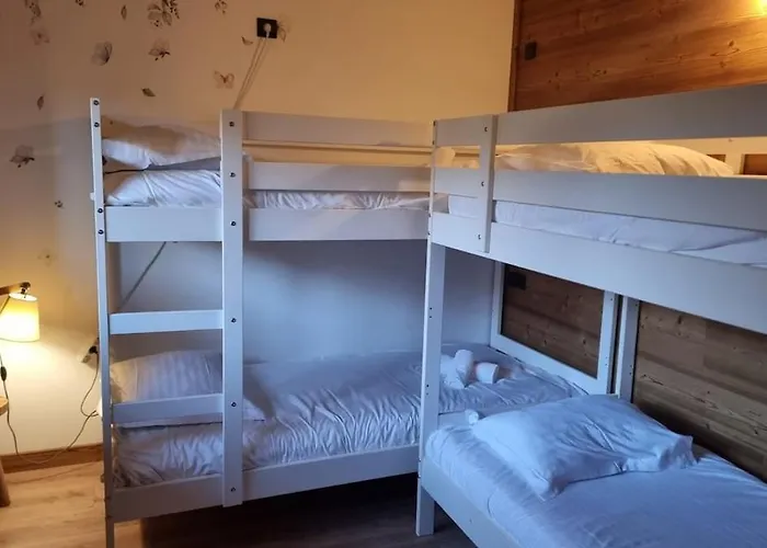 Le Dahu-calm-jacuzzi-free Parking Lot Horská chata *